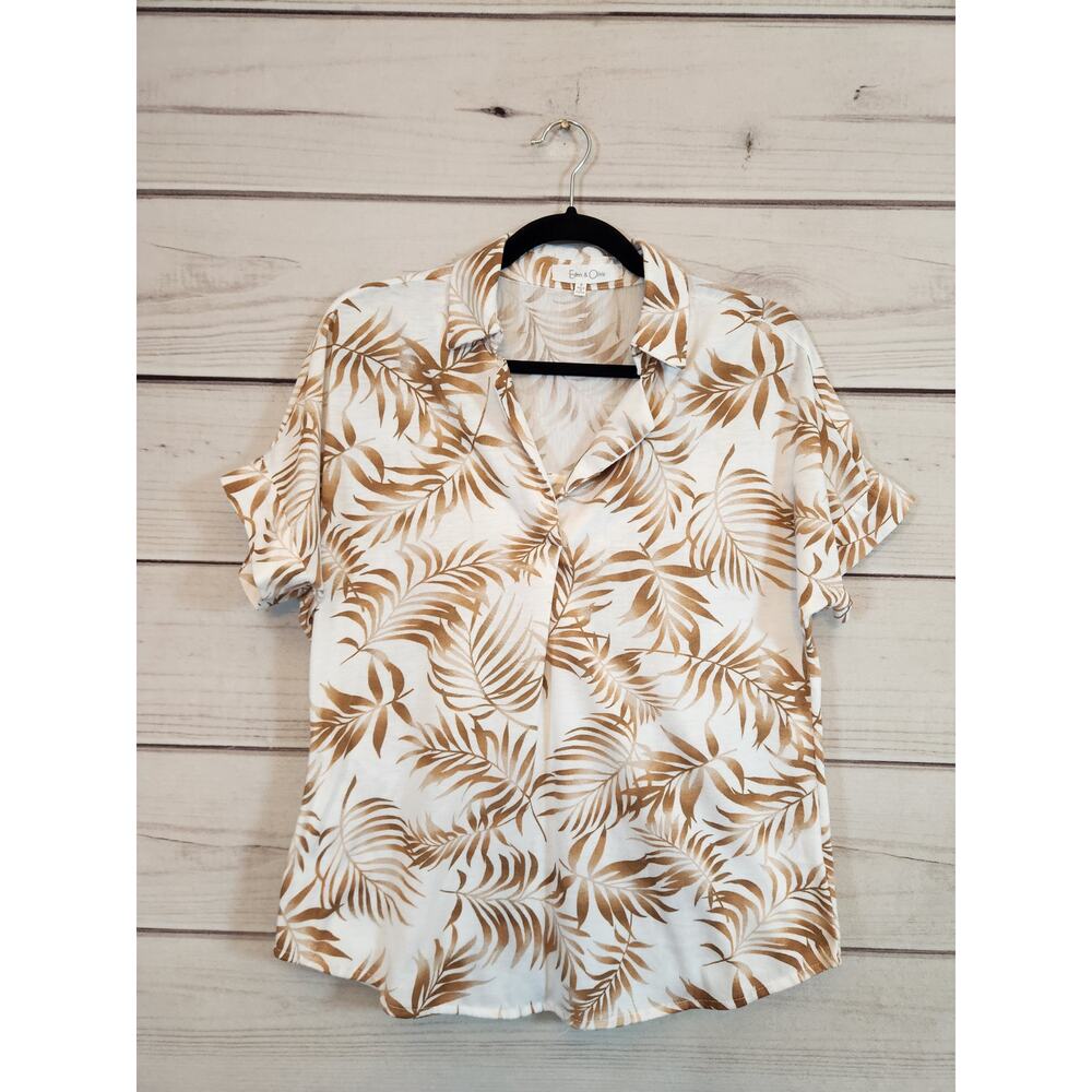 Eden & Olivia Women's White Palm Printed Short Sleeve Button Back Blouse‎ Small
